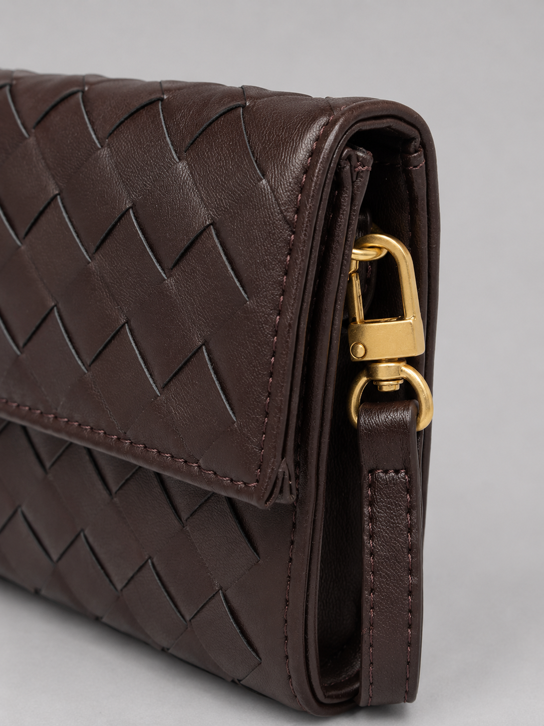Brenda Woven Women's Clutch Bag