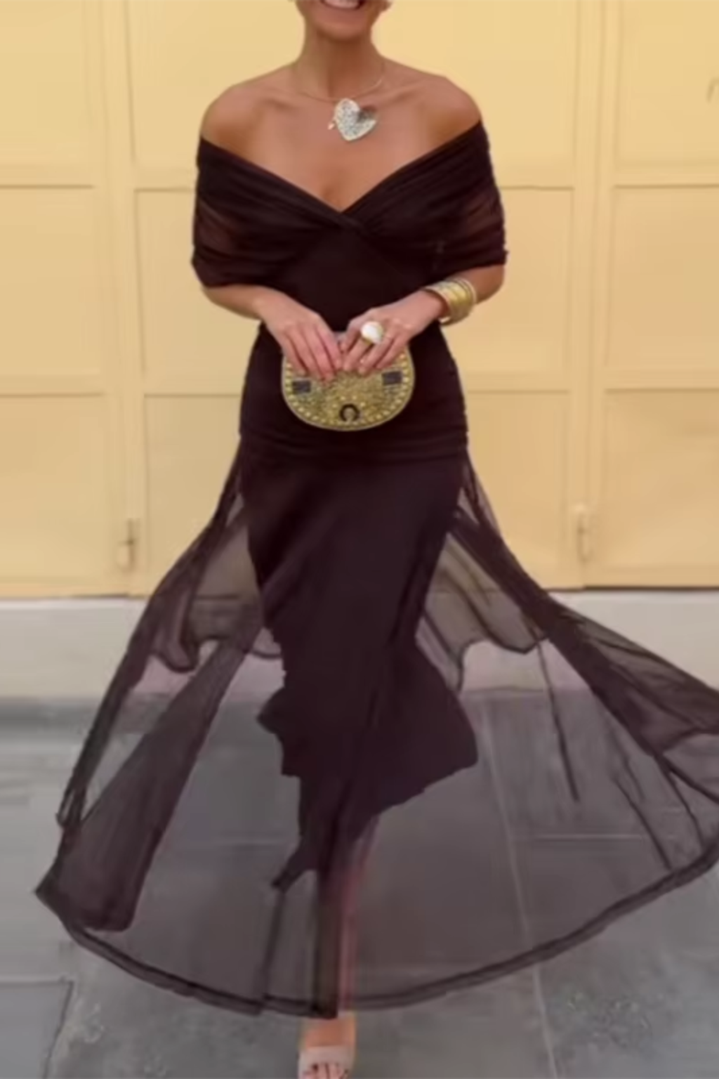 Livia Elegant Women's Maxi Dress