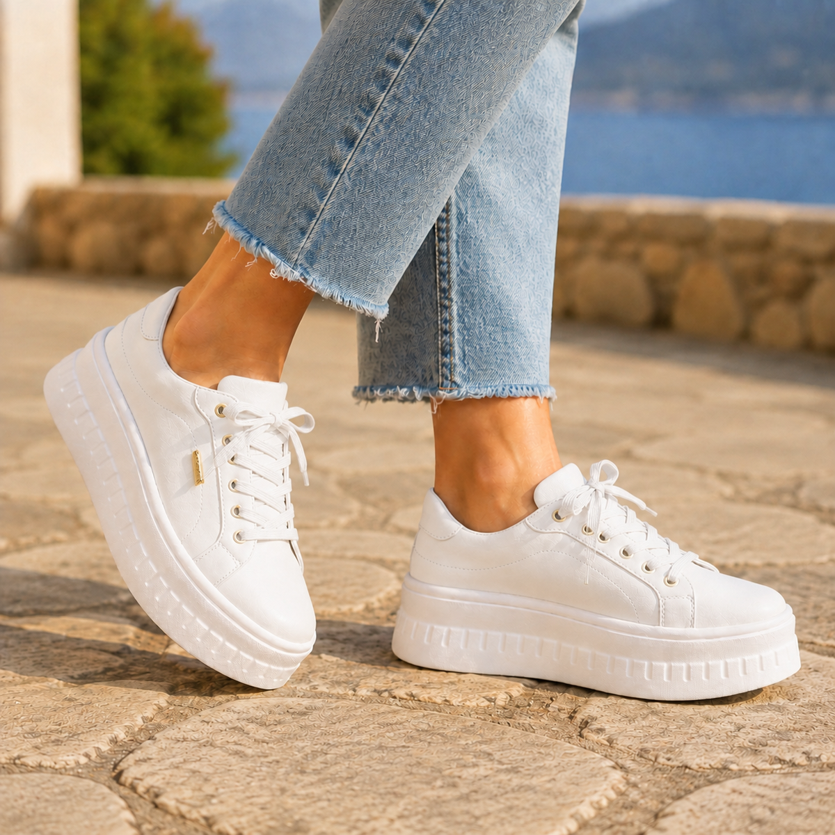 Oliver & Blake Brindisi Orthopedic Women's Sneakers